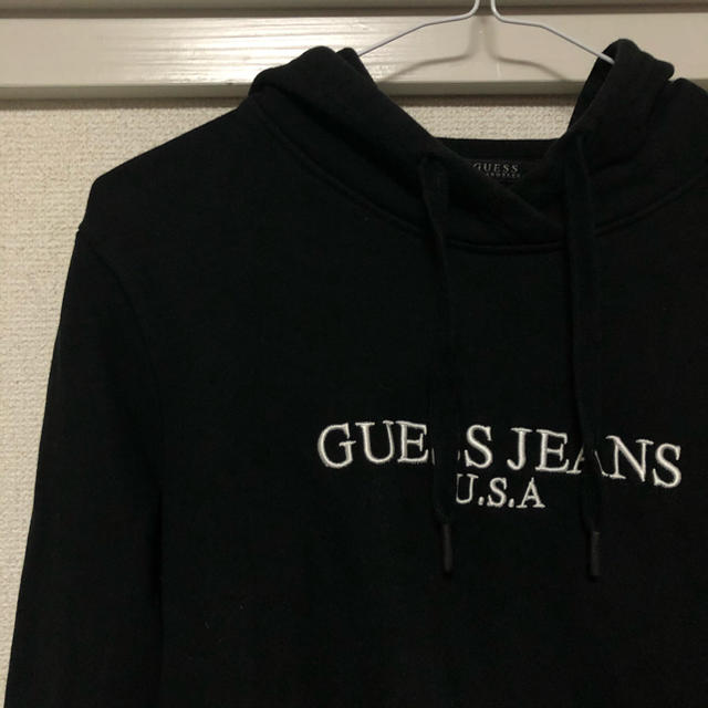 最終値下げ!新品GUESSパーカー ミッキーデザイン