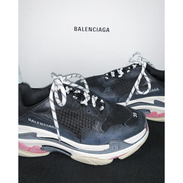 BALENCIAGA バレンシア triple S トリプルエス