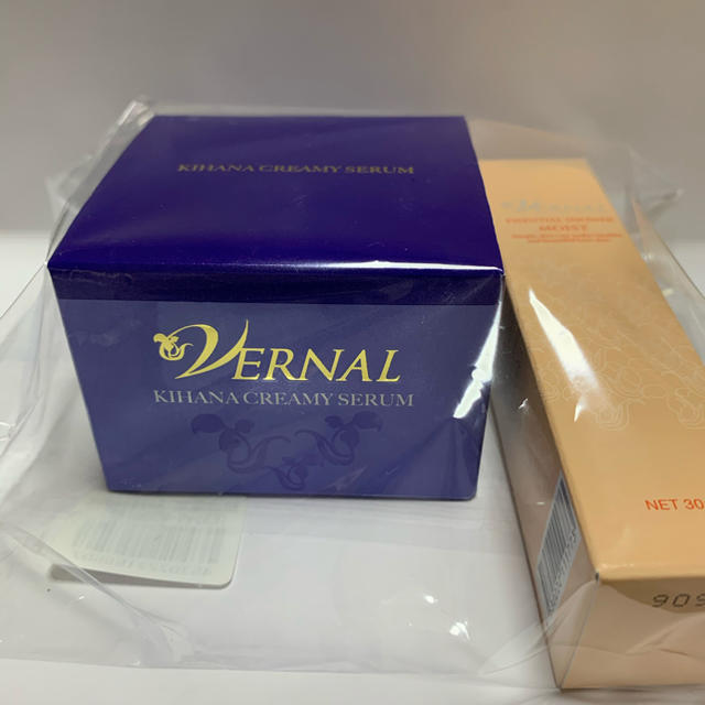 VERNAL(ヴァーナル)のキハナ　クリーミーセラム　30ml おまけ付き コスメ/美容のスキンケア/基礎化粧品(美容液)の商品写真