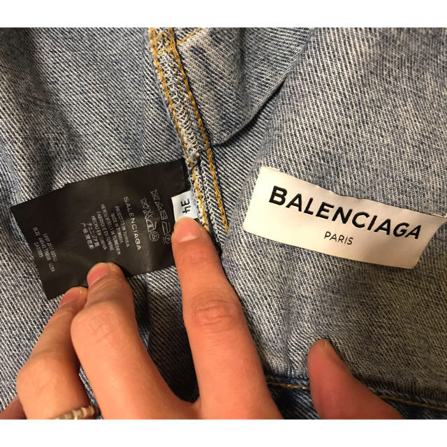 Balenciaga(バレンシアガ)のBALENCIAGA  スウィングデニムジャケット　34 レディースのジャケット/アウター(Gジャン/デニムジャケット)の商品写真