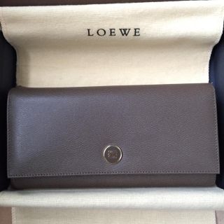 ロエベ(LOEWE)の美品LOEWEモカブラウン♡(財布)