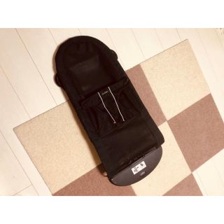 ベビービョルン(BABYBJORN)のbabybjorn バウンサー　美品(その他)