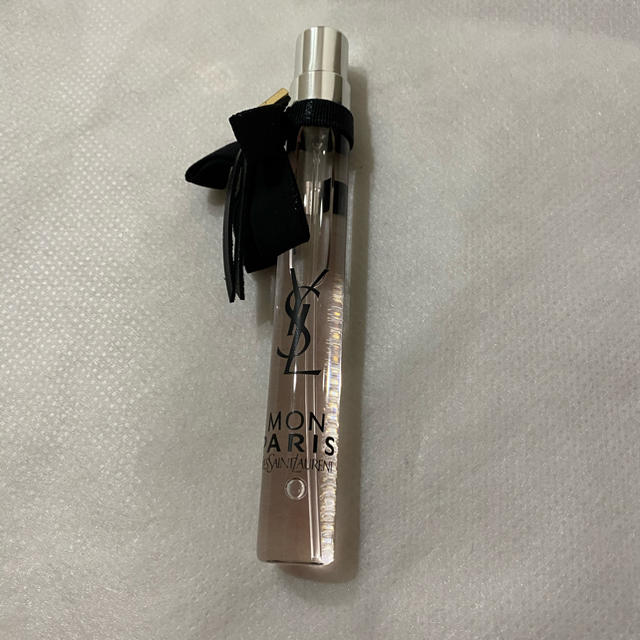 Yves Saint Laurent Beaute(イヴサンローランボーテ)のモン　パリ　オーデパルファム　未使用　 コスメ/美容の香水(香水(女性用))の商品写真