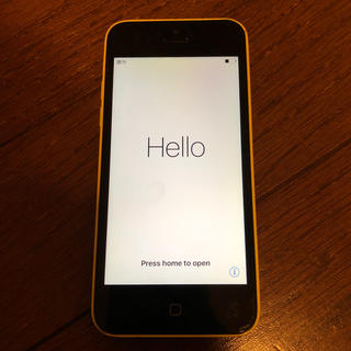 アップル(Apple)のiPhone5c yellow(スマートフォン本体)