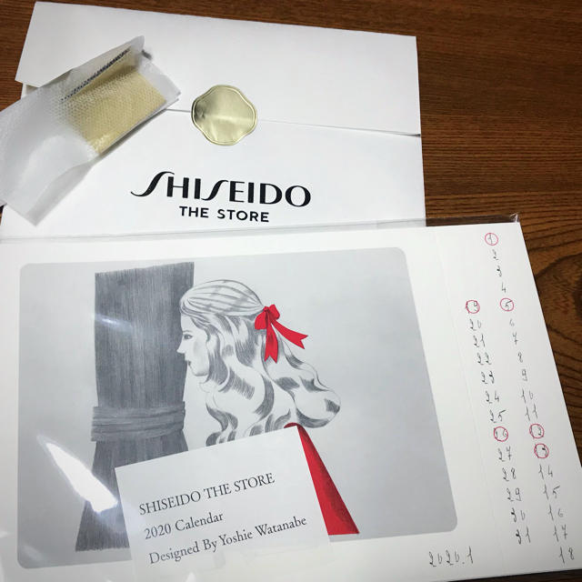 SHISEIDO (資生堂)(シセイドウ)の【限定】資生堂 卓上カレンダー インテリア/住まい/日用品の文房具(カレンダー/スケジュール)の商品写真