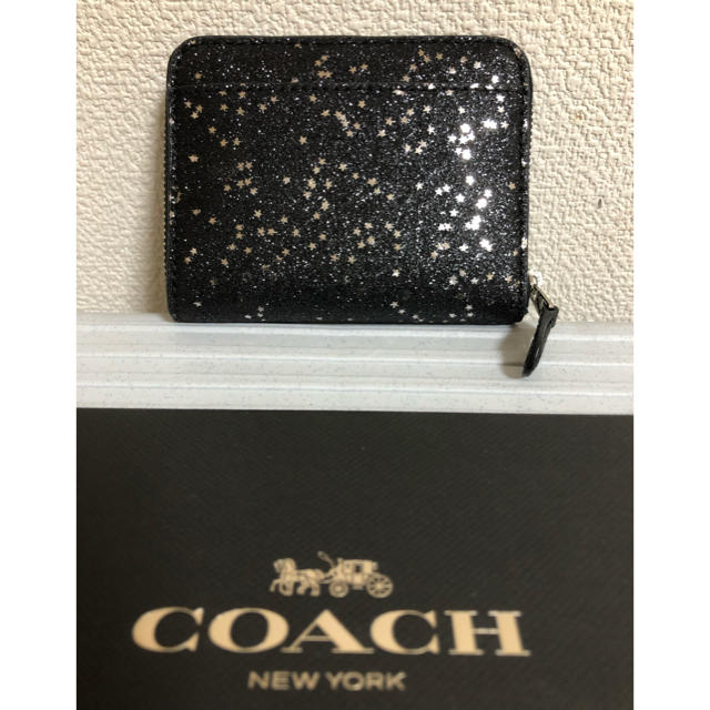 COACH(コーチ)のコーチ、ブラックスター、グリッター、折り財布、新品未使用、箱付き レディースのファッション小物(財布)の商品写真