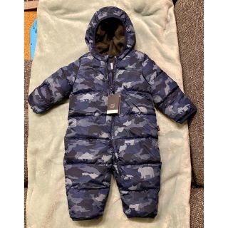 ベビーギャップ(babyGAP)の値下げ! gap ベビー  ダウン　ジャンプスーツ　スノースーツ　　迷彩　ブルー(ジャケット/コート)