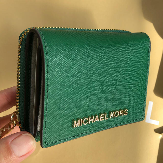 Michael Kors - 新作！マイケルコース三つ折り財布 Jewel Green の通販