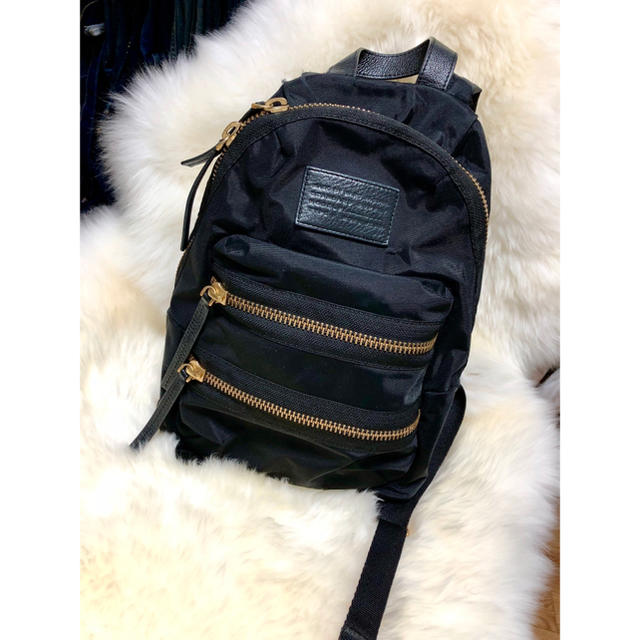 絶品】 【美品・本物】MARC JACOBS 黒色 廃盤美品 マークジェイコブス