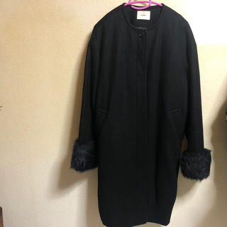 ムルーア(MURUA)のmurua コート　ブラック　美品(ロングコート)