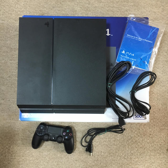 PlayStation4(プレイステーション4)の美品 PlayStation4本体 1100 エンタメ/ホビーのゲームソフト/ゲーム機本体(家庭用ゲーム機本体)の商品写真