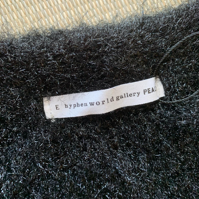 E hyphen world gallery(イーハイフンワールドギャラリー)の黒のニットコート レディースのジャケット/アウター(ニットコート)の商品写真
