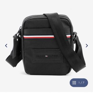 トミーヒルフィガー(TOMMY HILFIGER)のフラッグテープショルダーバッグ TOMMY HILFIGER 新品未使用(ショルダーバッグ)