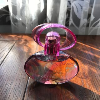 サルヴァトーレフェラガモ(Salvatore Ferragamo)のフェラガモ　インカント　シャイン　30ml(香水(女性用))