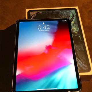アップル(Apple)の売り切り　iPad Pro 11 wifi cellularモデル 64GB(タブレット)