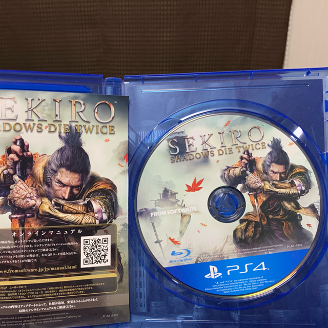 PlayStation4(プレイステーション4)のSEKIRO エンタメ/ホビーのゲームソフト/ゲーム機本体(家庭用ゲームソフト)の商品写真