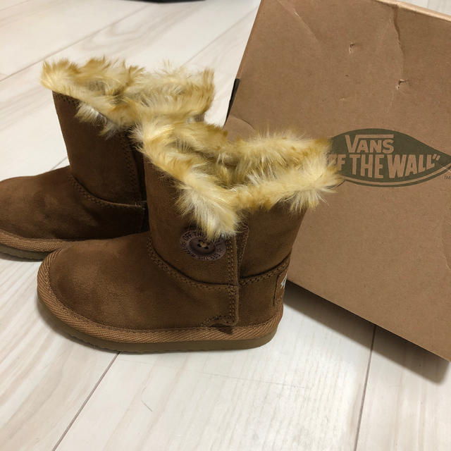 Vans Vans キッズムートンブーツの通販 By Mika S Shop ヴァンズならラクマ Vans Vans キッズムートンブーツの通販 By Mika S Shop ヴァンズならラクマ