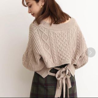 エヌナチュラルビューティーベーシック(N.Natural beauty basic)のN.☆バックリボンケーブルニット☆美品(ニット/セーター)