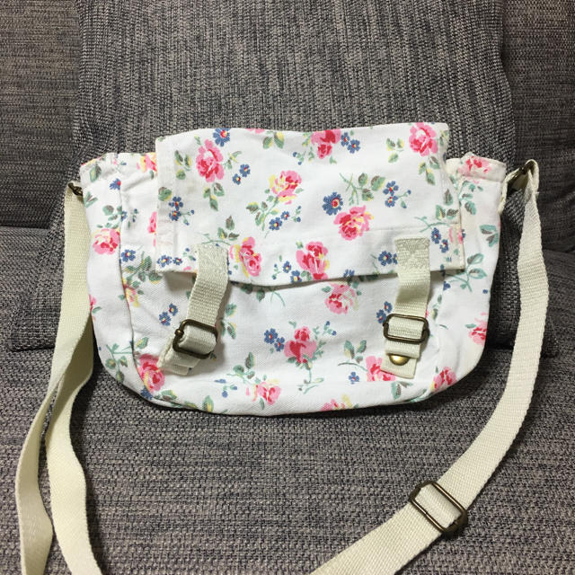 Cath Kidston(キャスキッドソン)のキャスキッドソン ミニショルダーバッグ レディースのバッグ(ショルダーバッグ)の商品写真