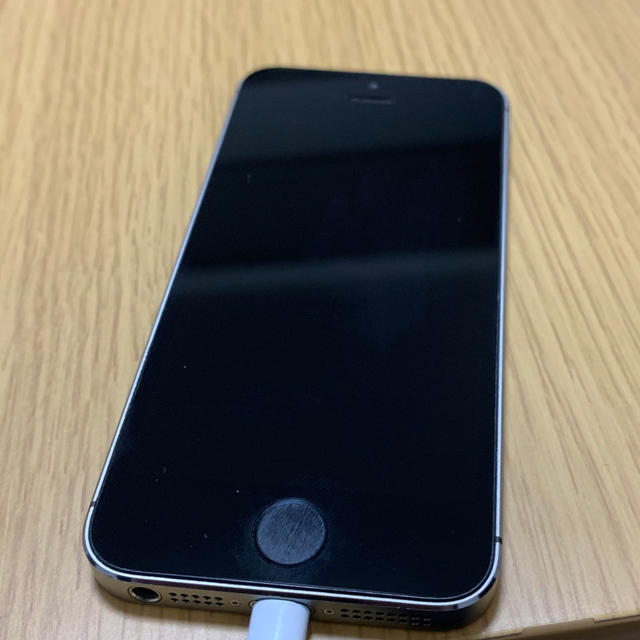 Apple(アップル)のiPhone5s スマホ/家電/カメラのスマートフォン/携帯電話(スマートフォン本体)の商品写真