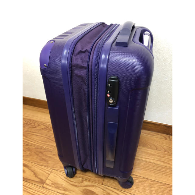 T&S キャリングケース 機内持込OK『ちゃみぃ様』 レディースのバッグ(スーツケース/キャリーバッグ)の商品写真