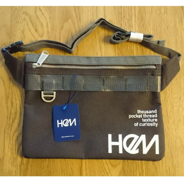 HeM(ヘム)の新品タグ付 HeM ヘム ケネス サコッシュ ショルダーバッグ 黒 レディースのバッグ(ショルダーバッグ)の商品写真