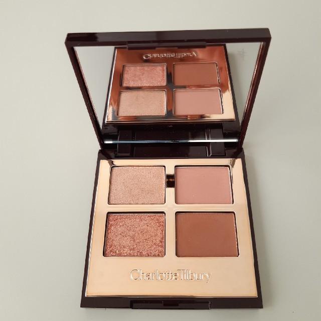 Sephora(セフォラ)のCharlotte Tilbury アイシャドウパレット ピロートーク コスメ/美容のベースメイク/化粧品(アイシャドウ)の商品写真