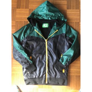 入手困難】ネスタ 裏表刺繍ロゴ入りベロアジャケット 美品 レッド F698- 【入手困難】ネスタ 裏表刺繍ロゴ入りベロアジャケット 美品 レッド F698