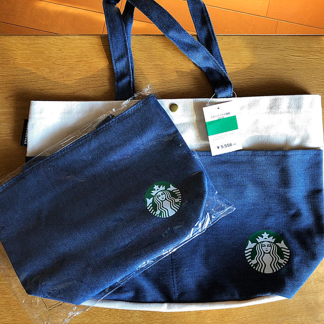 Starbucks Coffee(スターバックスコーヒー)のスタバ　福袋　yako様専用 レディースのバッグ(トートバッグ)の商品写真