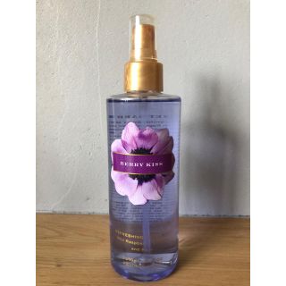 ヴィクトリアズシークレット(Victoria's Secret)のVictoria's secret  BERRY KISS ボディミスト(その他)