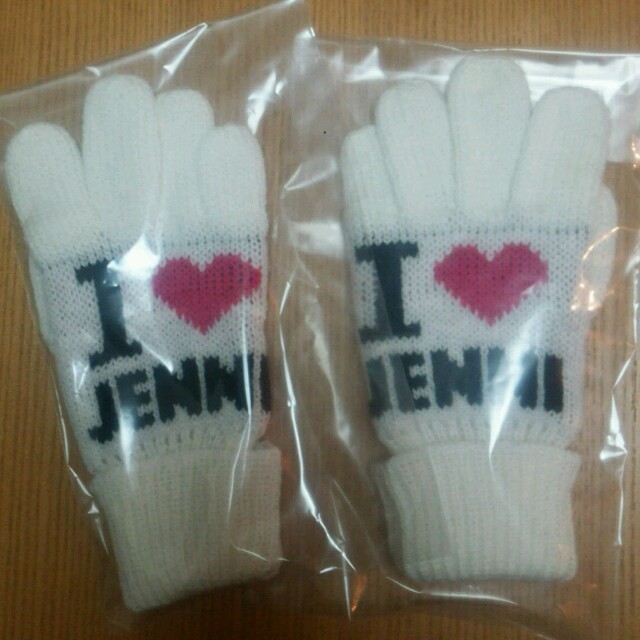 JENNI(ジェニィ)のJenny♡♡♡ﾆｯﾄ手袋 キッズ/ベビー/マタニティのキッズ服女の子用(90cm~)(その他)の商品写真