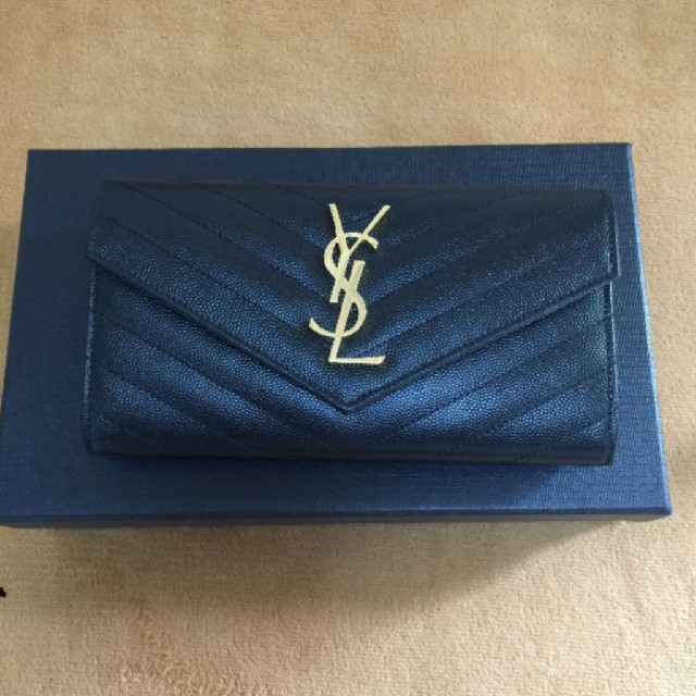 Yves Saint Laurent Beaute - サンローラン 長財布の通販 by WHGE's shop｜イヴサンローランボーテならラクマ