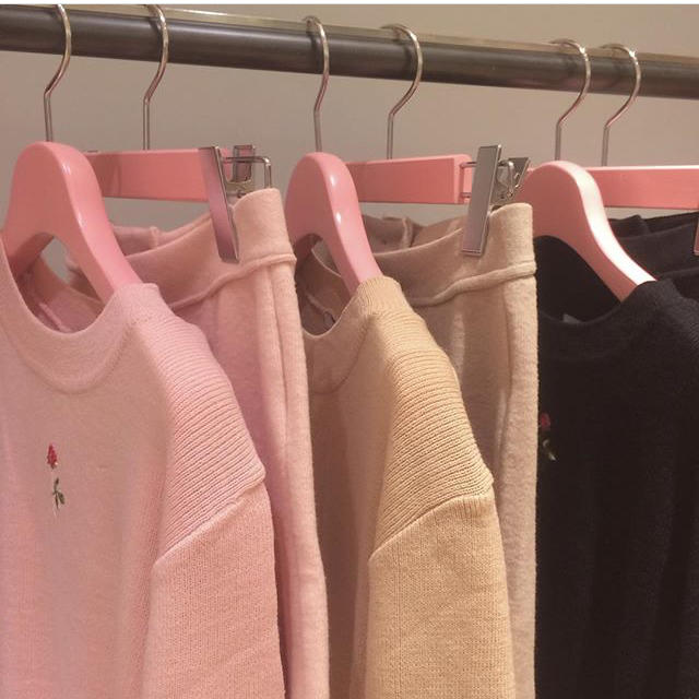 Honey mi Honey(ハニーミーハニー)のthevirgins rose half knit レディースのトップス(ニット/セーター)の商品写真