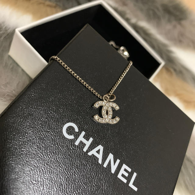 売れ筋がひ新作! CHANEL シャネル ブローチ ジャケット ピアス