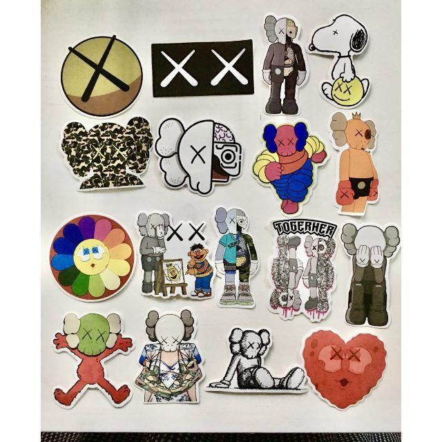 KAWS カウズ コラボ シール ステッカー（12枚） エンタメ/ホビーのテーブルゲーム/ホビー(その他)の商品写真