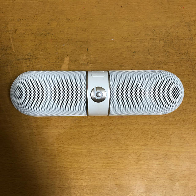 beats pill スピーカー 白 ホワイト