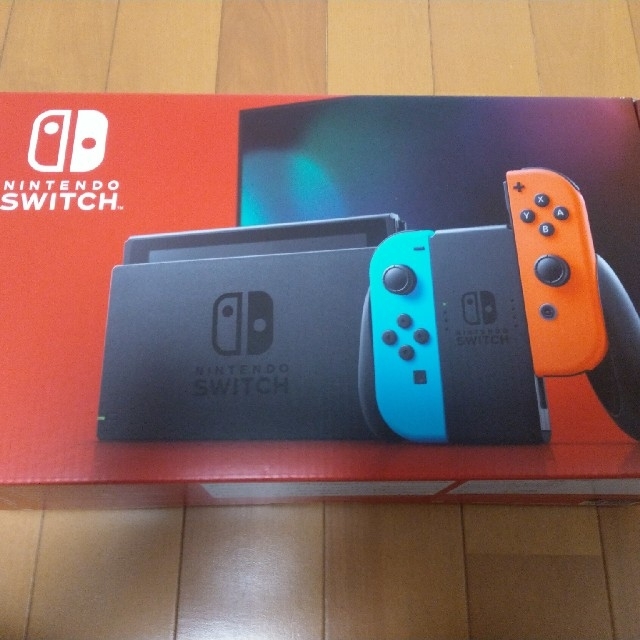 新型Nintendo Switch ネオンブルー/ネオンレッド