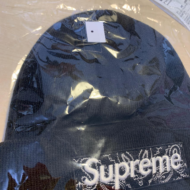 Supreme(シュプリーム)のSupreme Box logo Beanie New Era 黒 メンズの帽子(ニット帽/ビーニー)の商品写真