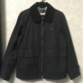 フレッドペリー(FRED PERRY)のフレッドペリー  オイルドジャケット風ブルゾン　ミラレインコラボ(ブルゾン)