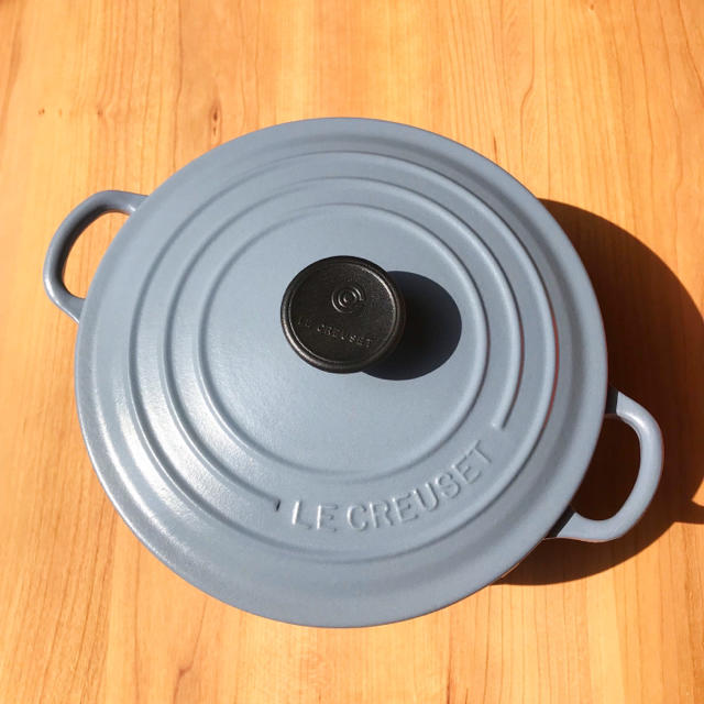 LE CREUSET - ル・クルーゼ ココットロンド 20cm ミネラルブルーの通販 by Kirsikka's shop｜ルクルーゼならラクマ