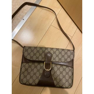 グッチ(Gucci)のGUCCI ショルダーバッグ(ショルダーバッグ)