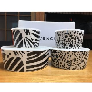 美品レア GIVENCHYジバンシー アンティゴナ レオパードひょう柄 小島