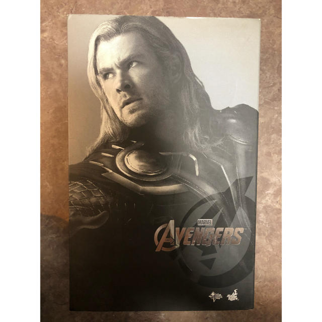 MARVEL - hottoys thor アベンジャーの通販 by captain's shop｜マーベルならラクマ