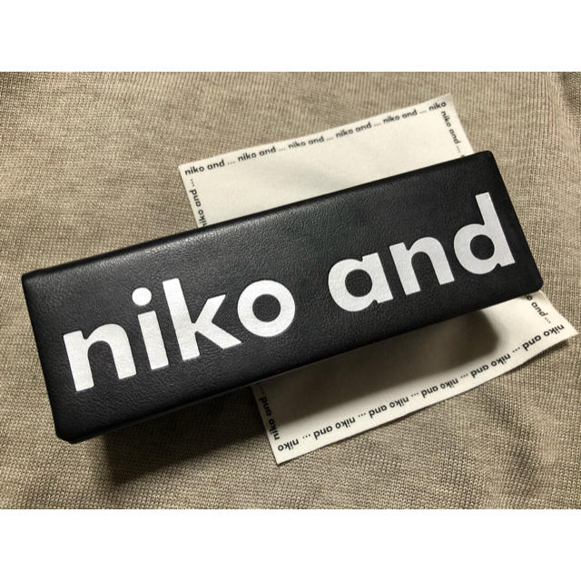 niko and...(ニコアンド)のniko and... JINS サングラスケース レディースのファッション小物(サングラス/メガネ)の商品写真