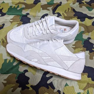 MAISON KITSUNE × REEBOK スニーカー