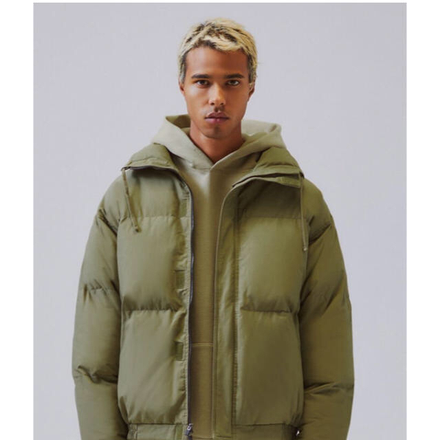 FEAR OF GOD(フィアオブゴッド)のfog fear of god essentials puffer jacket メンズのジャケット/アウター(ダウンジャケット)の商品写真