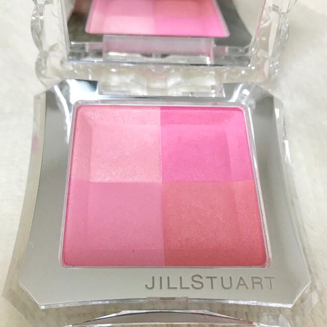 JILLSTUART(ジルスチュアート)のジルスチュアート ミックスブラッシュ 01 baby blush 人気色 コスメ/美容のベースメイク/化粧品(チーク)の商品写真