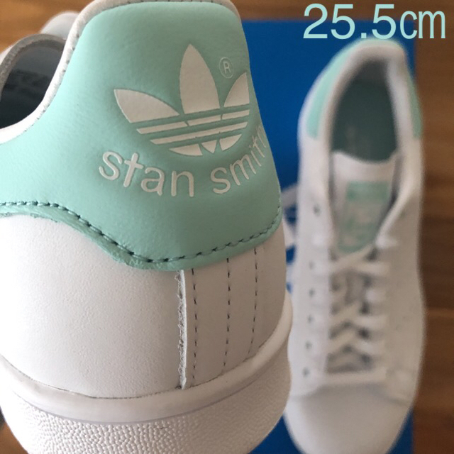 adidas(アディダス)の22.5㎝ ピンク 25.5㎝ グリーン 2足セット レディースの靴/シューズ(スニーカー)の商品写真