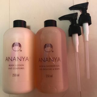 ザボディショップ(THE BODY SHOP)のTHE BODY SHOP アナーニャ シャワージェル&ローションセット(その他)