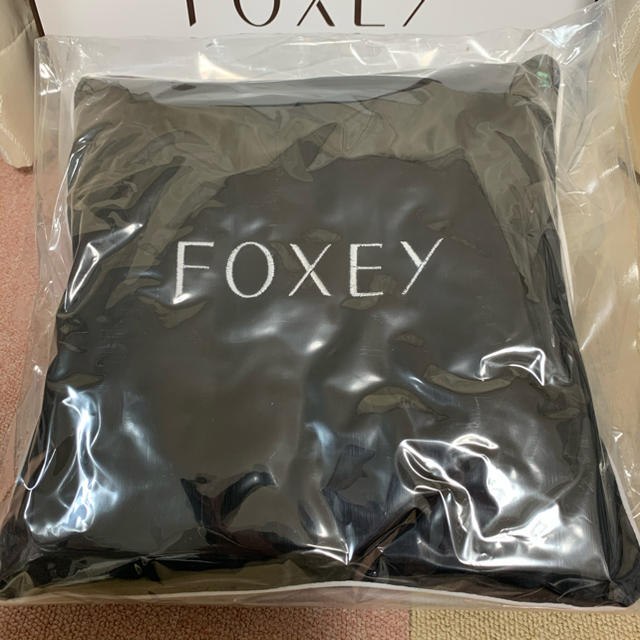 FOXEY(フォクシー)のFOXEY クッション　ノベルティ レディースのファッション小物(その他)の商品写真